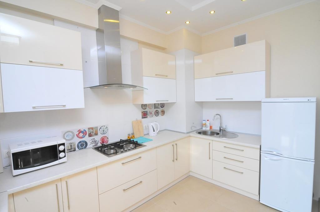 Homeservice Apartments On Stefan Cel Mare Boulevard Chisinau Quarto foto